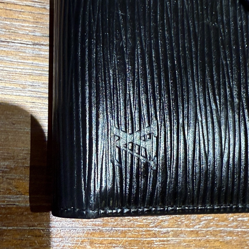 Louis Vuitton Black Epi Wallet With Box!!! - Picture 10 of 10